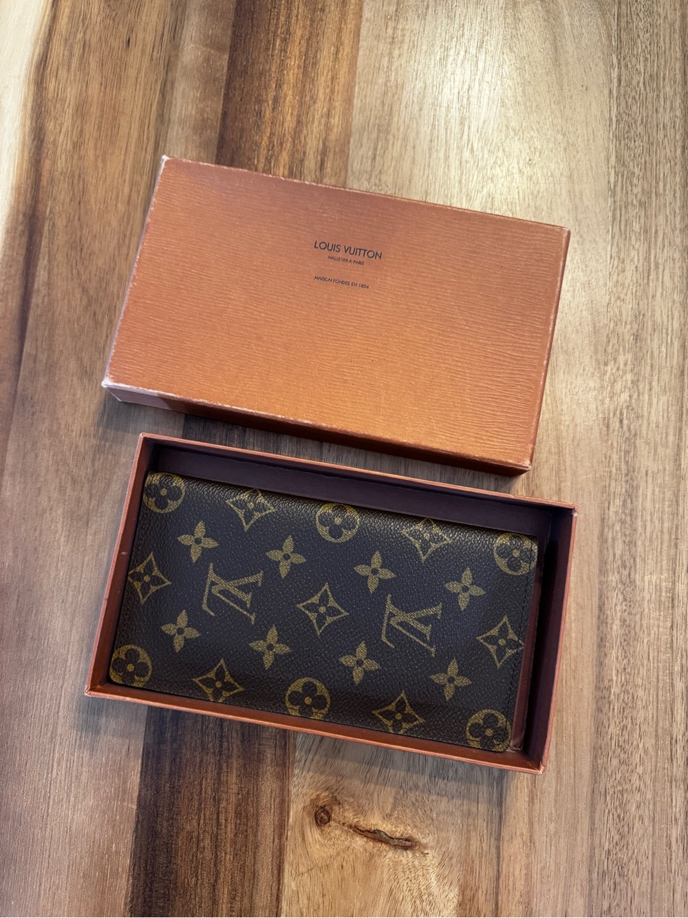 Louis Vuitton Monogram Canvas  Wallet - Brown/Gold
